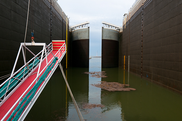 lock Columbia River