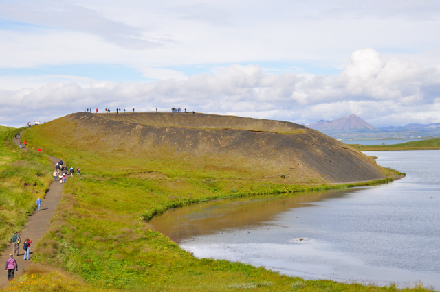 pseudocrater